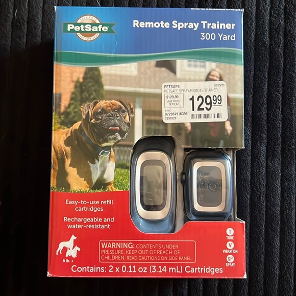 Remote spray trainer for dogs